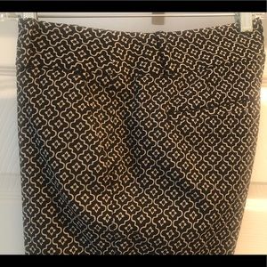 Ann Taylor LOFT - Marisa skinny pants - size 4 - khaki & black pattern